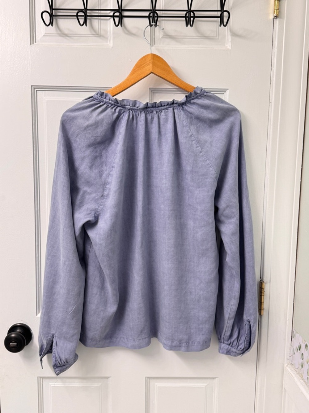 Cloth & Stone Long-Sleeve Chambray Cottagecore Blouse - Picture 7 of 8